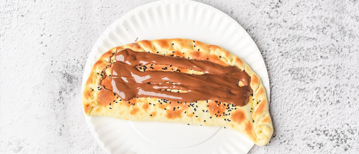 7'' Nutella Snickers Calzone 